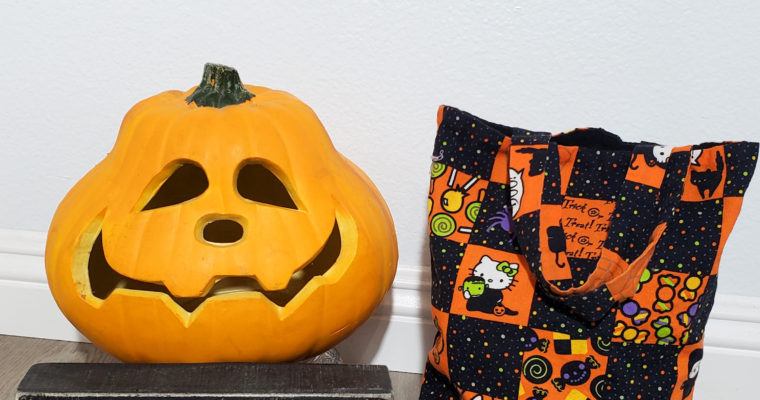 Sew Your Own Trick-or-Treat Bag!