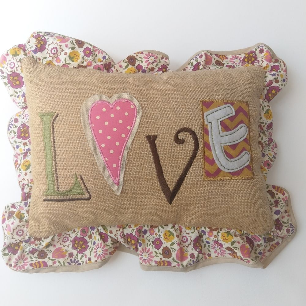 Workshop: Valentine's Day Pillow